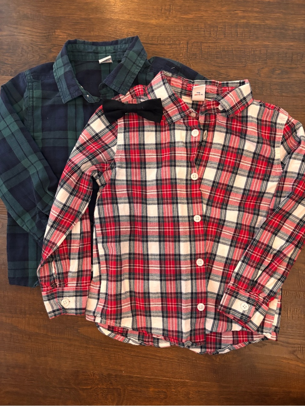 Set of 2 cotton plaid button down shirts with bow tie